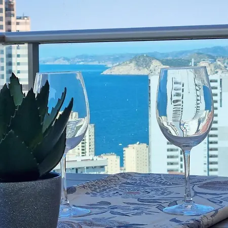 Skyline 15 Apartamento De 2 Dormitorios Con Vistas Benidorm Exterior photo